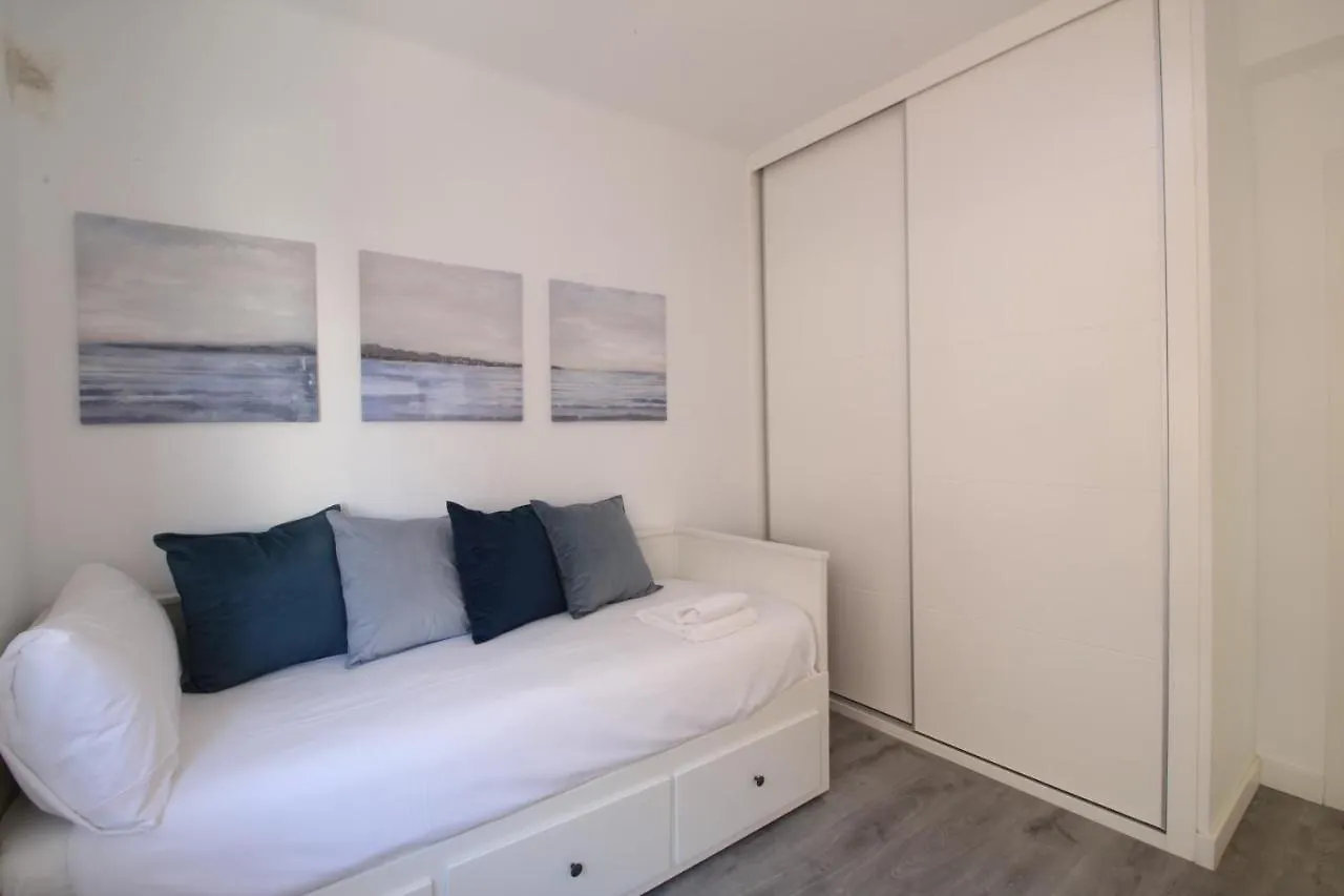 Del Parque Flats Candelaria Sea View Rincon de la Victoria Apartment