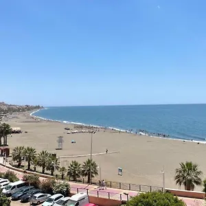 https://moderno-piso-a-pie-de-playa-3-dormitorios-con-wifi.1costadelsol.com